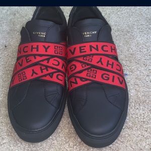 Givenchy size 10